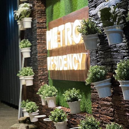 Hotel Metro Residency Kochi Exterior foto