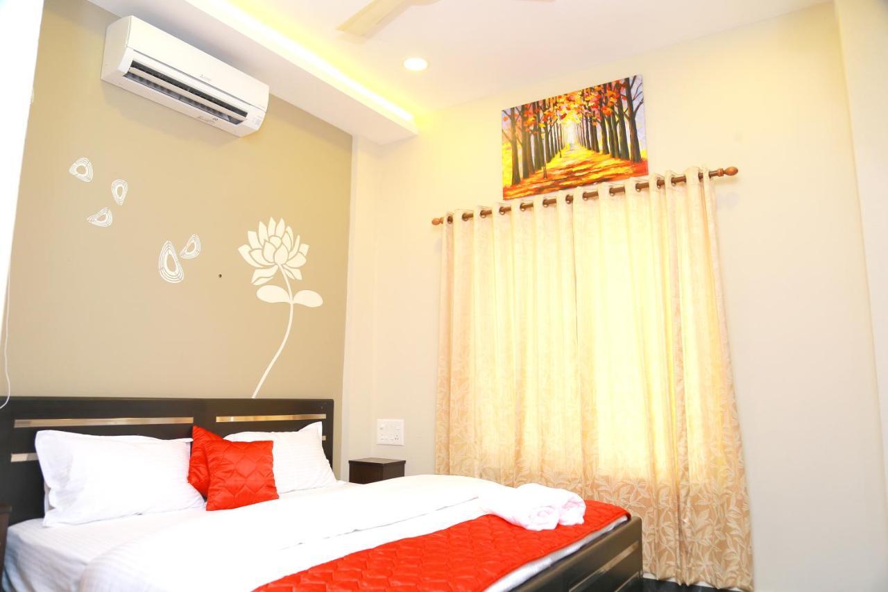 Hotel Metro Residency Kochi Exterior foto