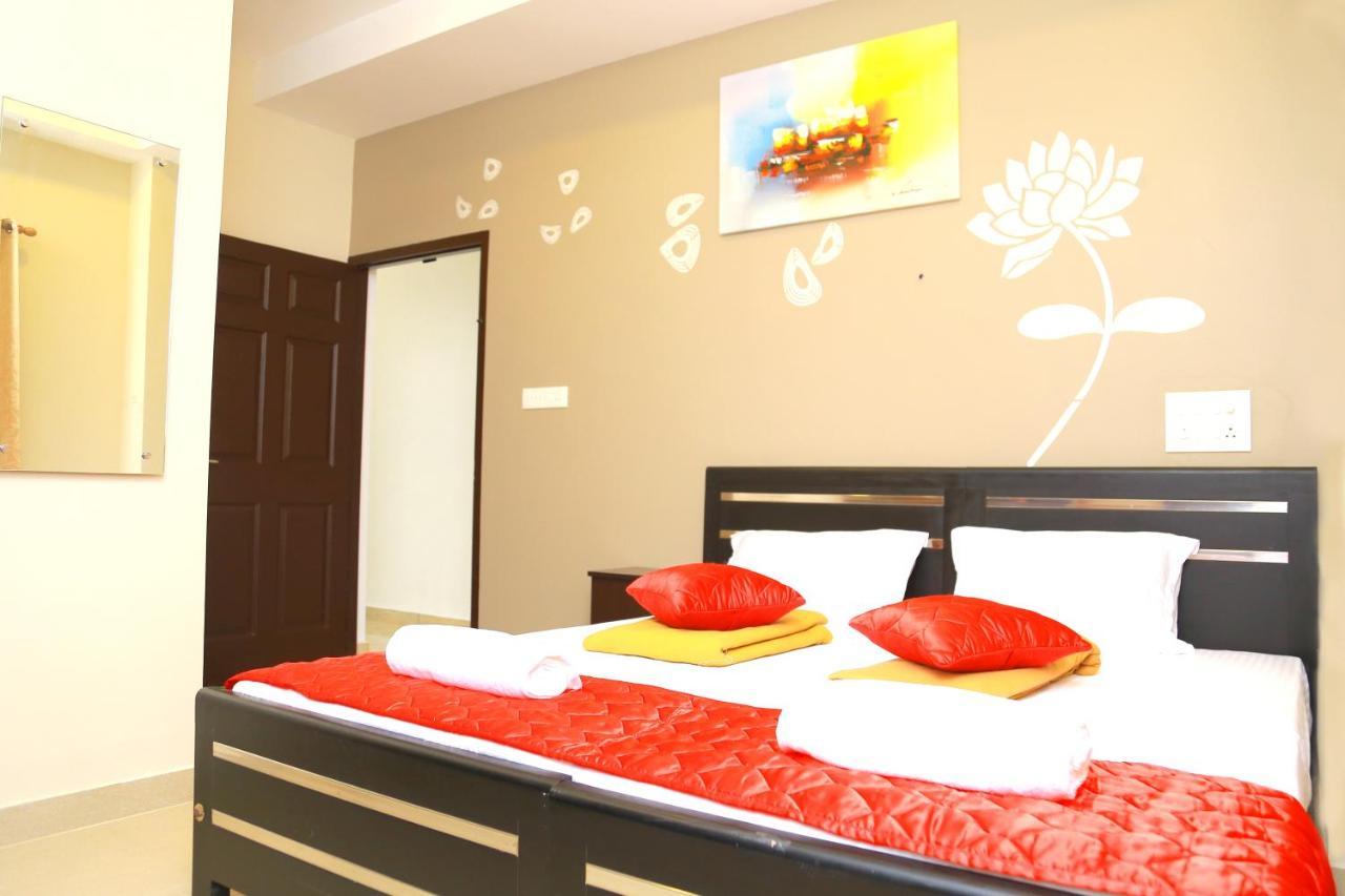 Hotel Metro Residency Kochi Exterior foto