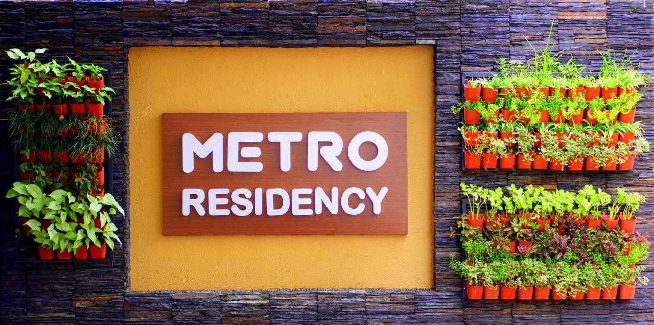 Hotel Metro Residency Kochi Exterior foto